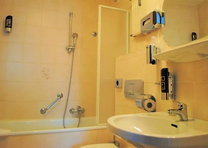 Ξενοδοχείο Bestprice 3*